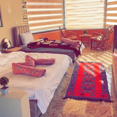 Sami Al Muzna Rum Camp Wadi Rum Ngoại thất bức ảnh