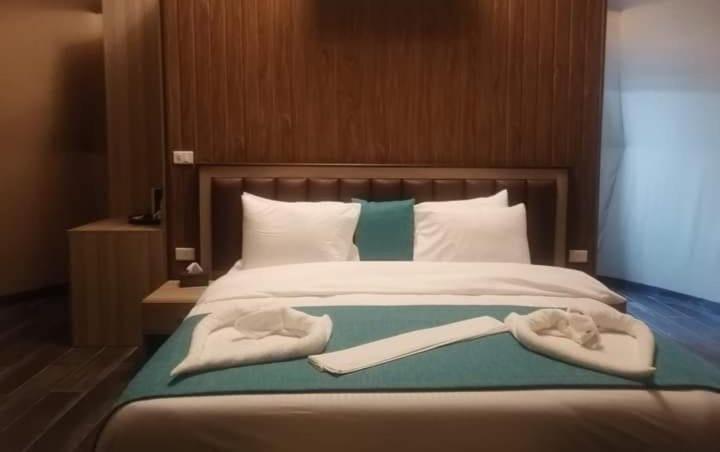 Sami Al Muzna Rum Camp Wadi Rum Ngoại thất bức ảnh
