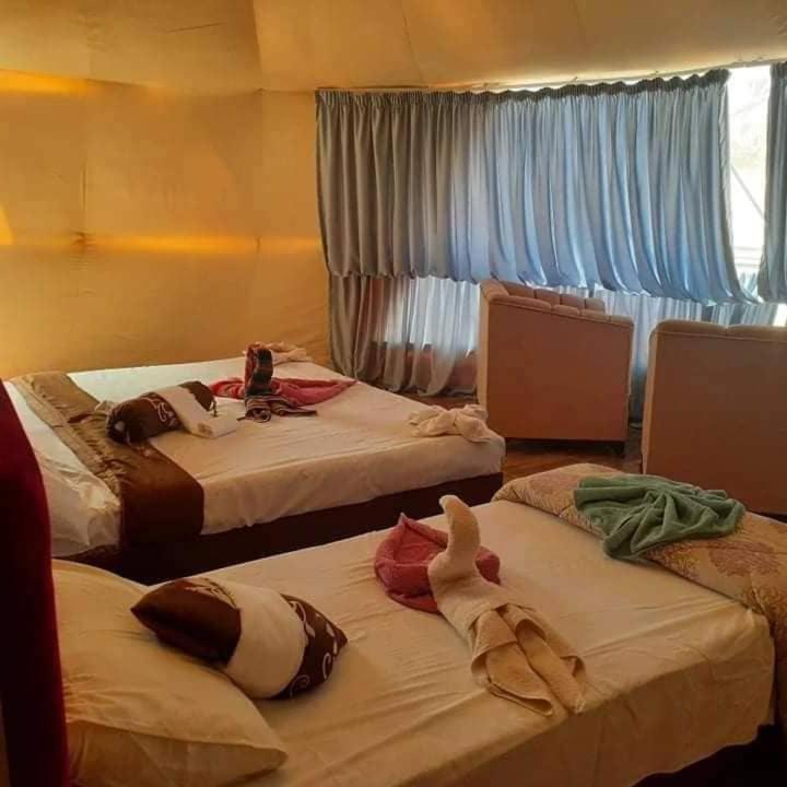 Sami Al Muzna Rum Camp Wadi Rum Ngoại thất bức ảnh